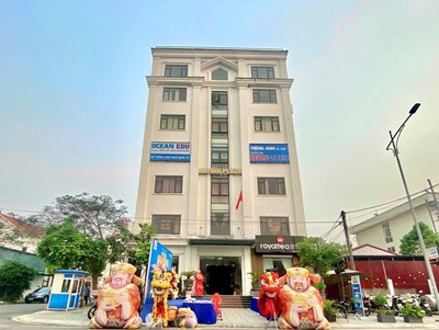 KHAI TRƯƠNG RỘN RÀNG - SẴN SÀNG CHINH PHỤC TIẾNG ANH CÙNG OCEAN EDU KIẾN THỤY